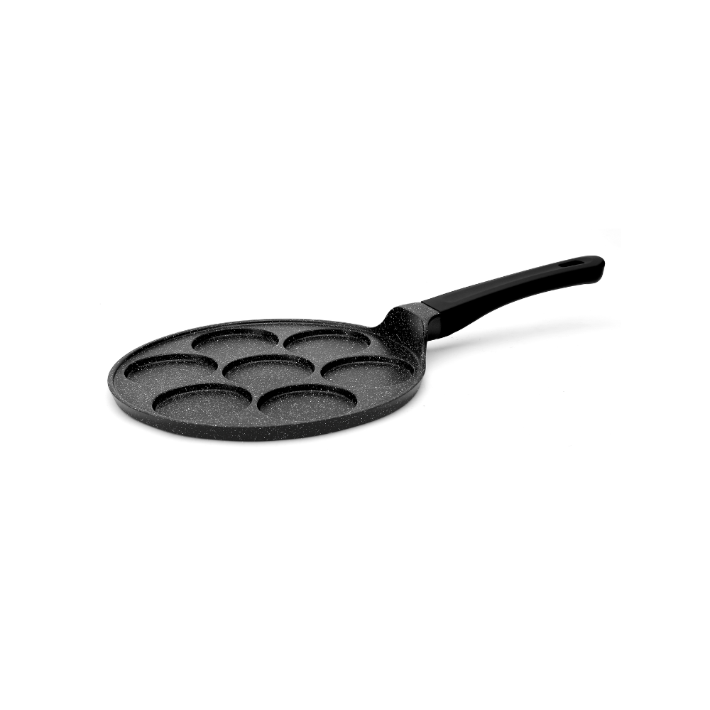 Royal Cuisine ei koekenpan 7 gaten 26 CM kleur zwart